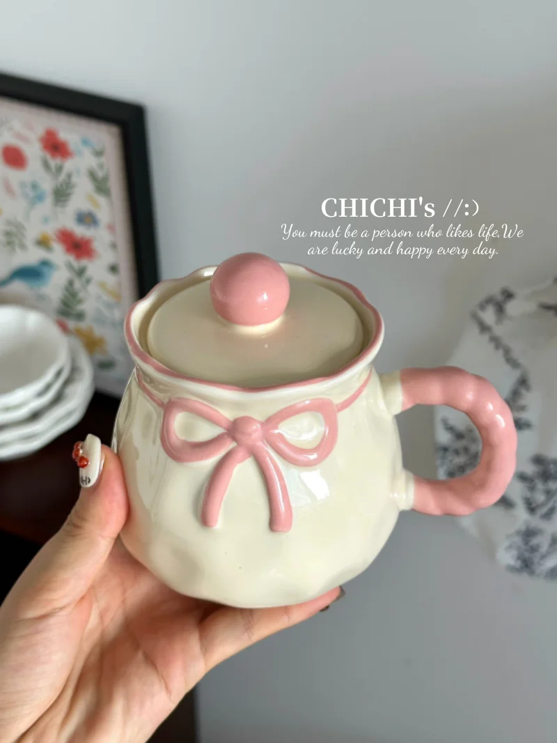 手描きの陶器製コーヒーマグ、ミルクカップ、蓋付き水飲みカップ、釉下彩蝶柄デザイン、中国製食器用マグカップ