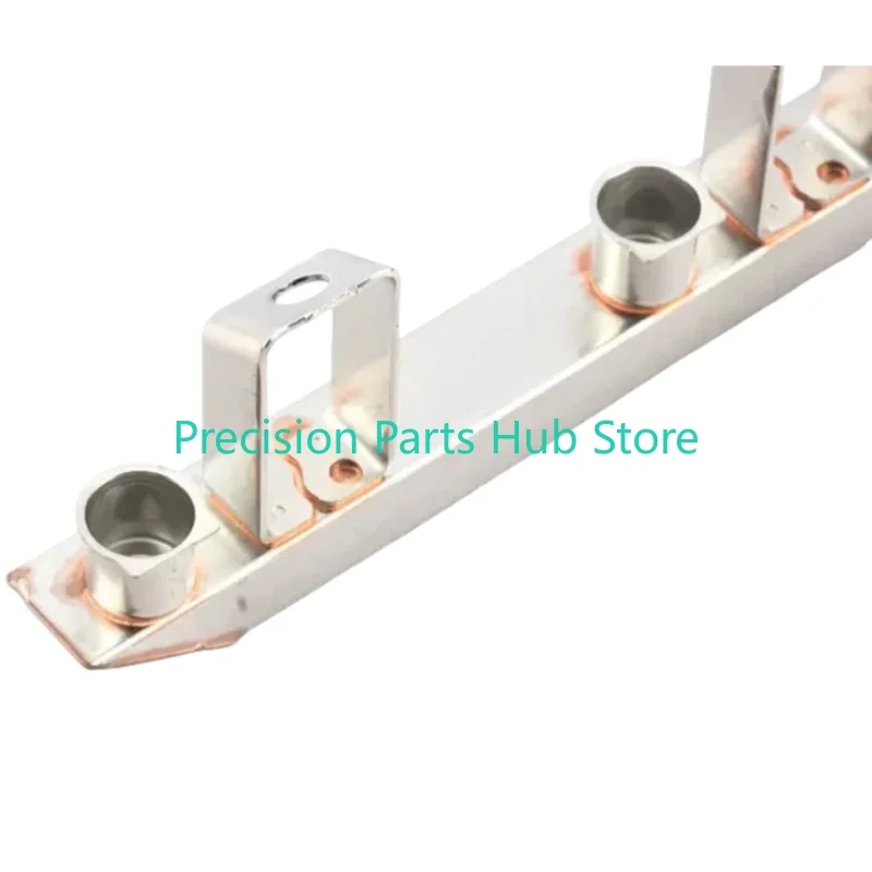 

OEM 13537542541 Engine Motor Fuel Rail W/ Injectors For BMW E60 E61