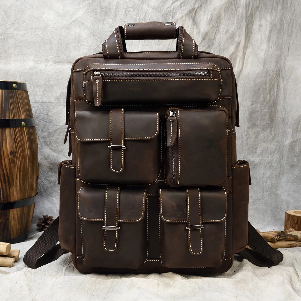Travel Bag Retro Crazy Horse Leather Backpack Large Capacity Outdoor Backpack Men 18 Inch Travel Backpack Men Outdoor