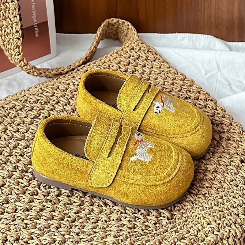 الكلب التطريز بنين بنات المتسكعون الجلد المدبوغ بولي Leather الجلود الانزلاق على الاطفال أحذية مسطحة لينة أسفل المضادة للانزلاق الأطفال حذاء كاجوال