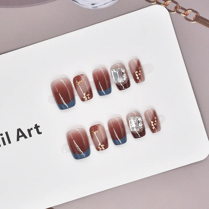 

Maillard Rhinestone Nail Art 2021. Пресс на ногти. Подвески со стразами.