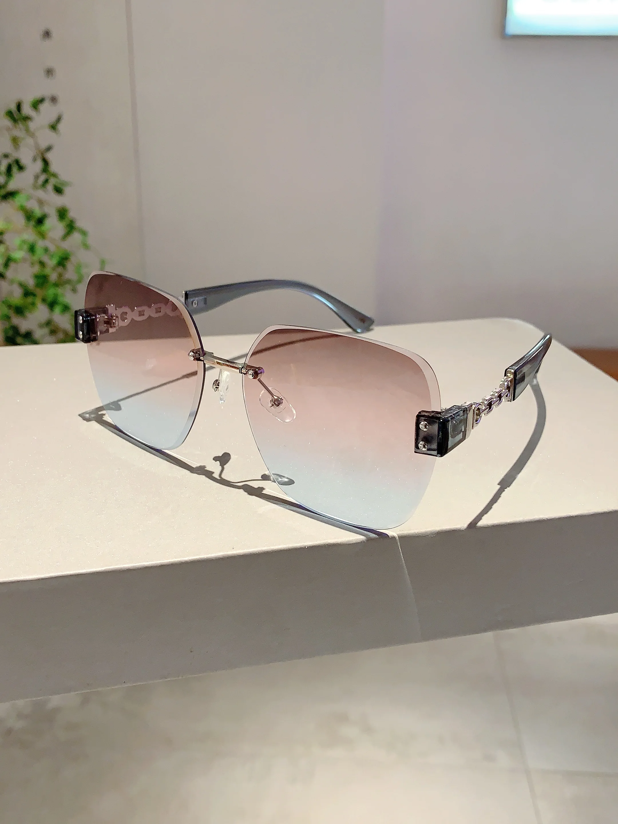 KAMMPT Neue Übergroße Randlose Kette Beine Sonnenbrille Vintage Männer Stilvolle Mode Weibliche Shades Luxus Marke Designer Brillen – Detail 4