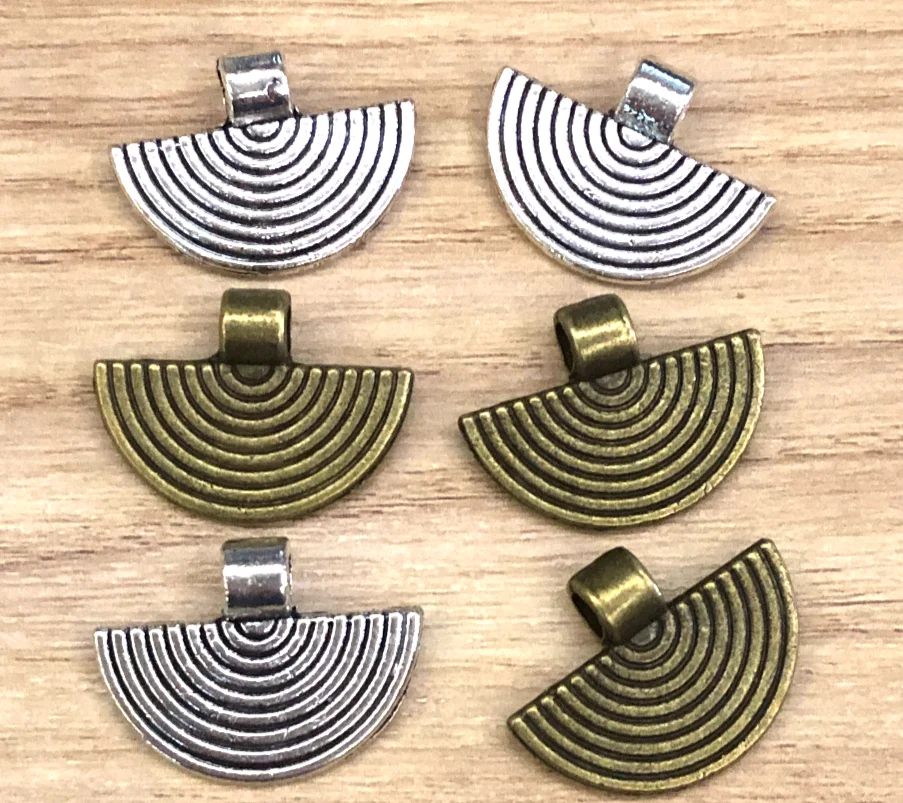 

20pcs 21*16mm , hole 3mm Zinc alloy metal fan shaped spacer beads for jewelry handmade HW3288