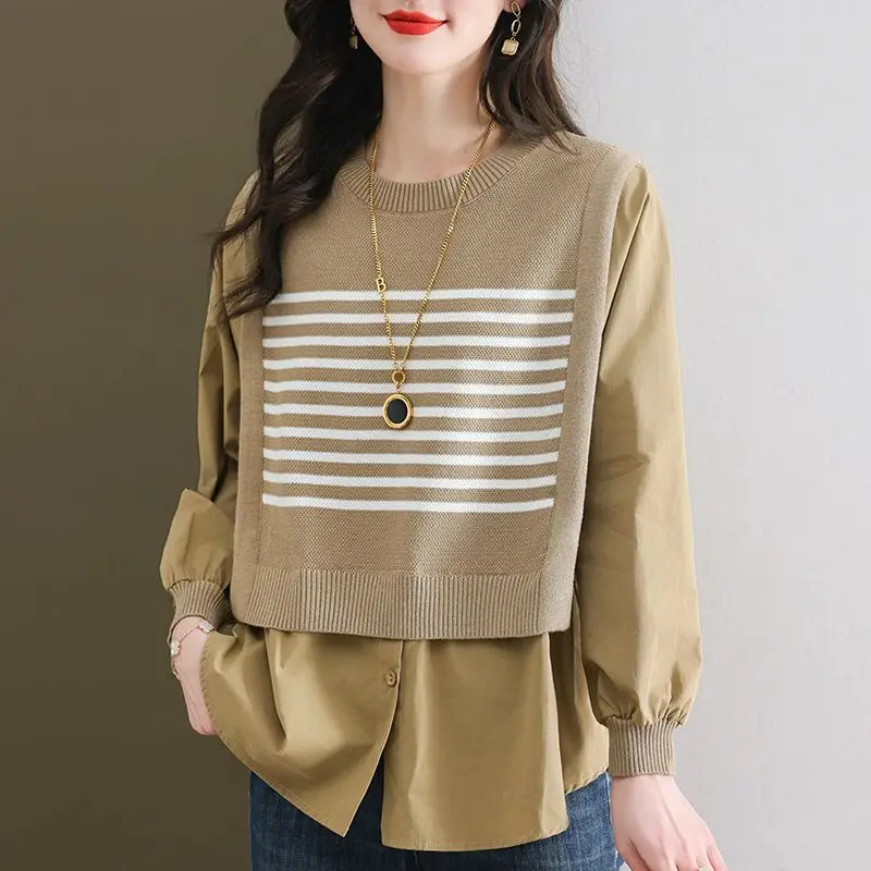 Fake Two Women's Tops Long Sleeved Shirt Collar Loose Korean Version Sweater Wearing a Knitted Sweater Outside