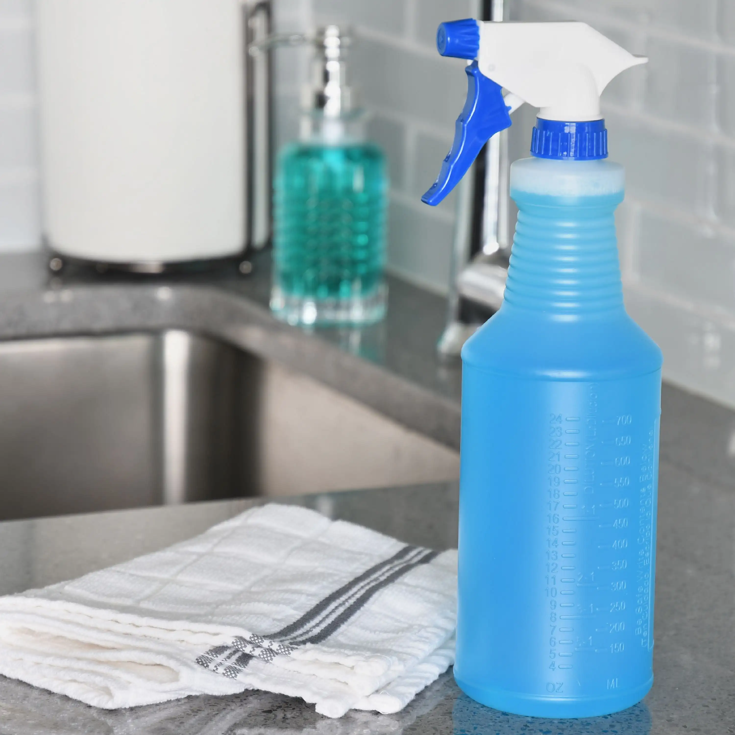 Empty Plastic Spray Bottle 32 oz Great Value Multipurpose Sprayer for Cleaning and Plants