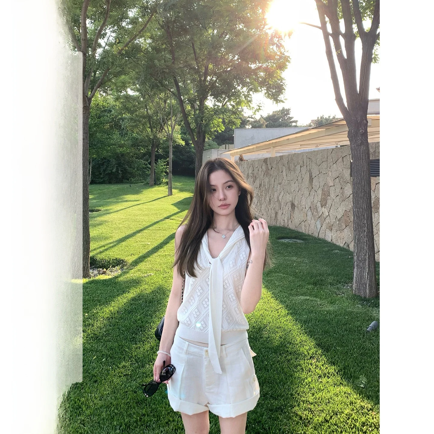 

YUYUREAL Limited Edition Sailor Collar Hollow out Casual Diamond Patterned Vest Ultra Fine 4 Needle Faionable Top