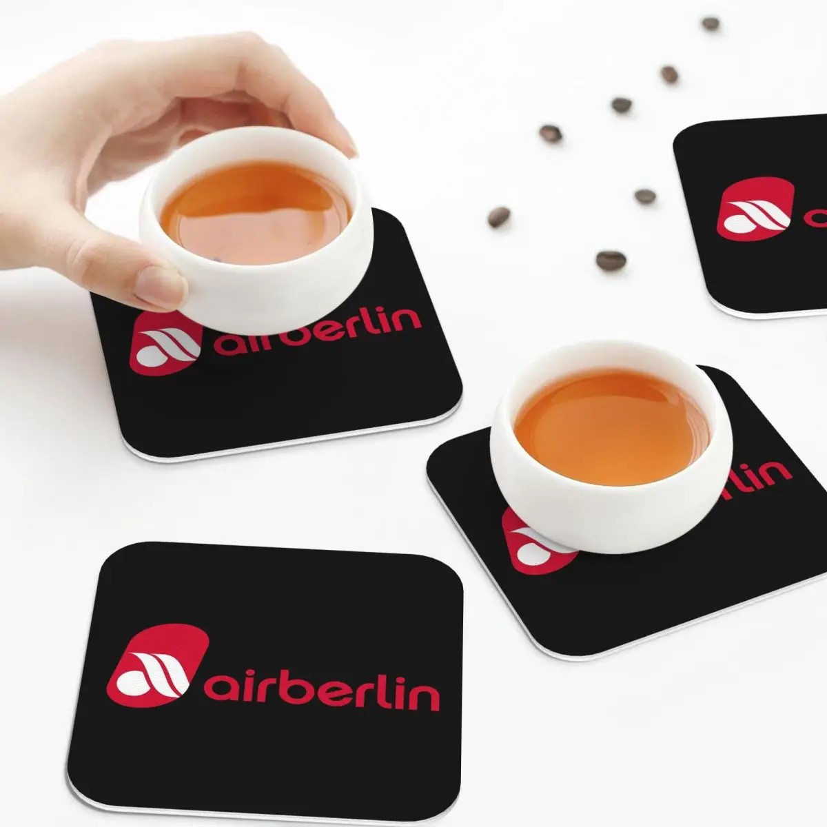

Подставки с логотипом Air Berlin, кожаные салфетки, изоляционные кофейные коврики для дома, кухни, обеденные подушечки, набор из 4 шт.