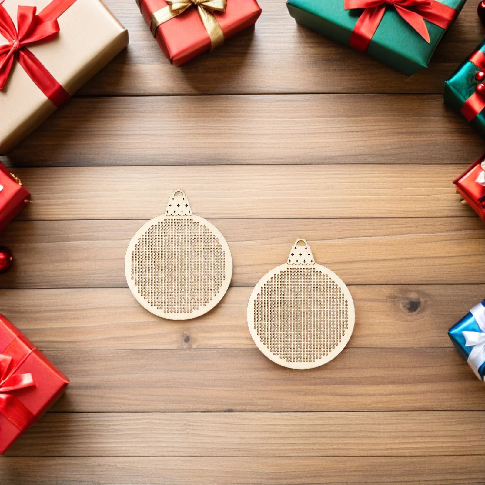 

12Pcs Christmas Wooden Cross Stitch Chips Hollow Wood Embroidery Slices DIY Xmas Ornaments Party Supplies Festive Decor