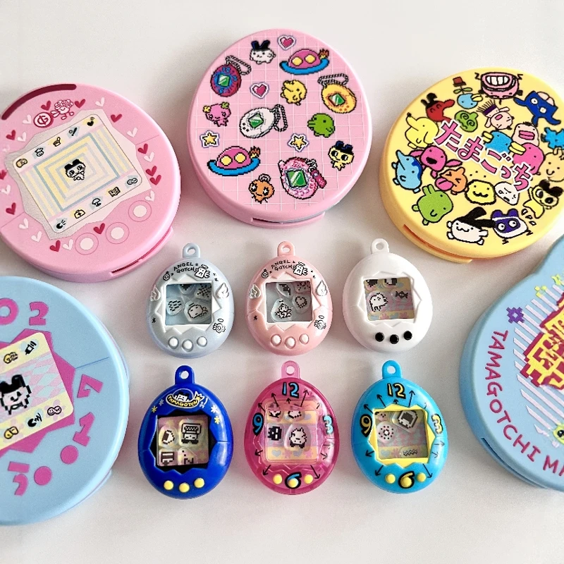 Bandai Japan Tamagotchi Gashapon ufficiale in magazzino Portachiavi con ciondolo altalena digitale per animali domestici a forma di uovo Decorazione giocattolo nostalgico