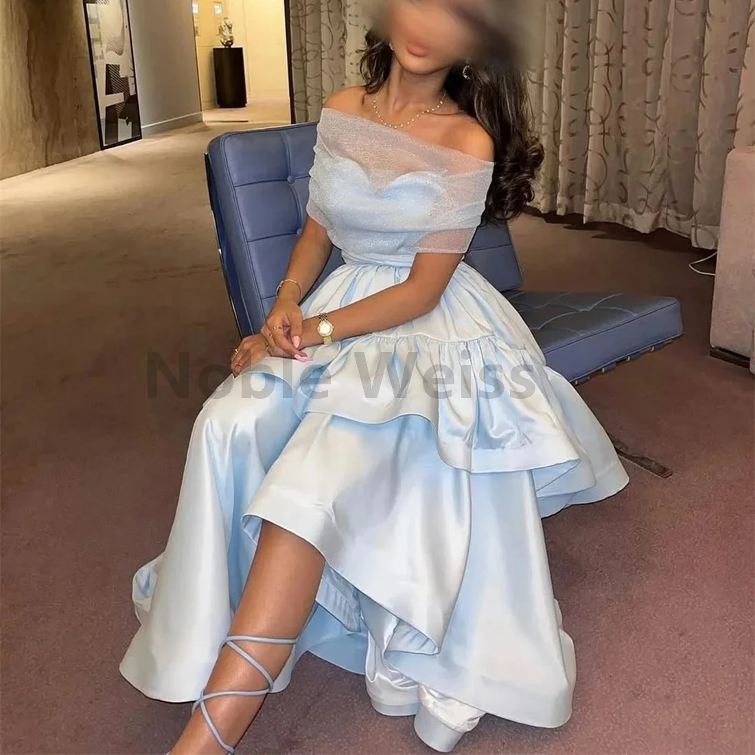 قبالة الكتف فستان الحفلة الراقصة الساتان ألف خط الطيات بلا أكمام ثوب السهرة تخصيص