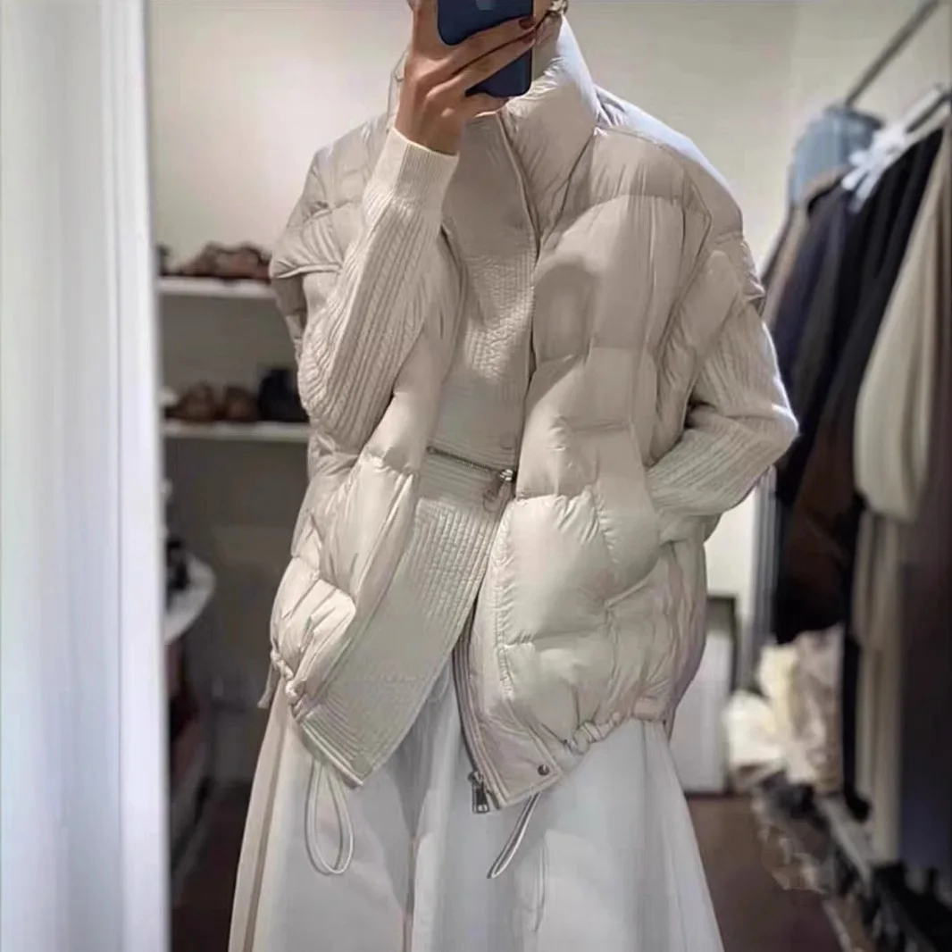 เสื้อกั๊กขนเป็ดสีขาวแบบใหม่ ดีไซน์ซิป แฟชั่นลำลอง คอตั้ง แขนกุด ทรงหลวม อุ่นสบาย สำหรับผู้หญิง