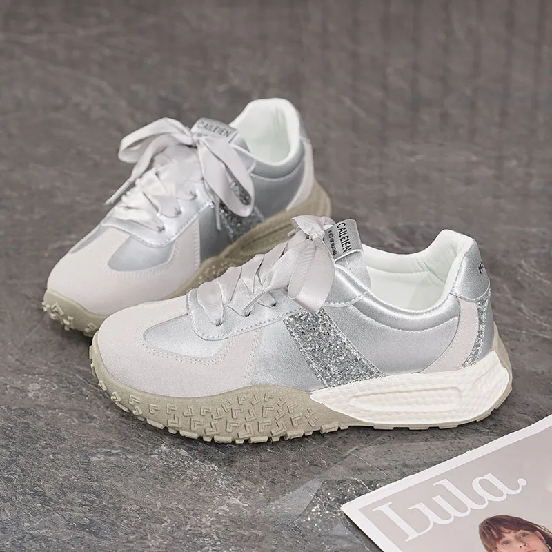 2025 New Women's Trendy White Sneakers Thick Bottom Casual Sports Single Shoes Women Versatile Comfortable Rubber Sole EVA Upper