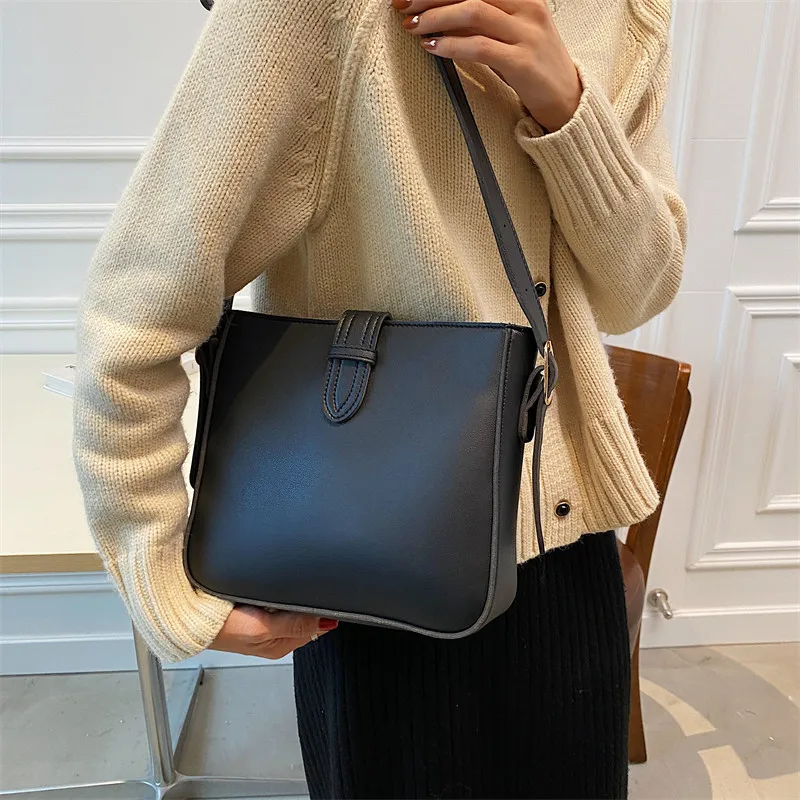 Texture Pu Tote Bags for Women Simple All-match Shoulder Crossbody Bag 2023 Fashion Temperament Large Capacity Bucket Handbags