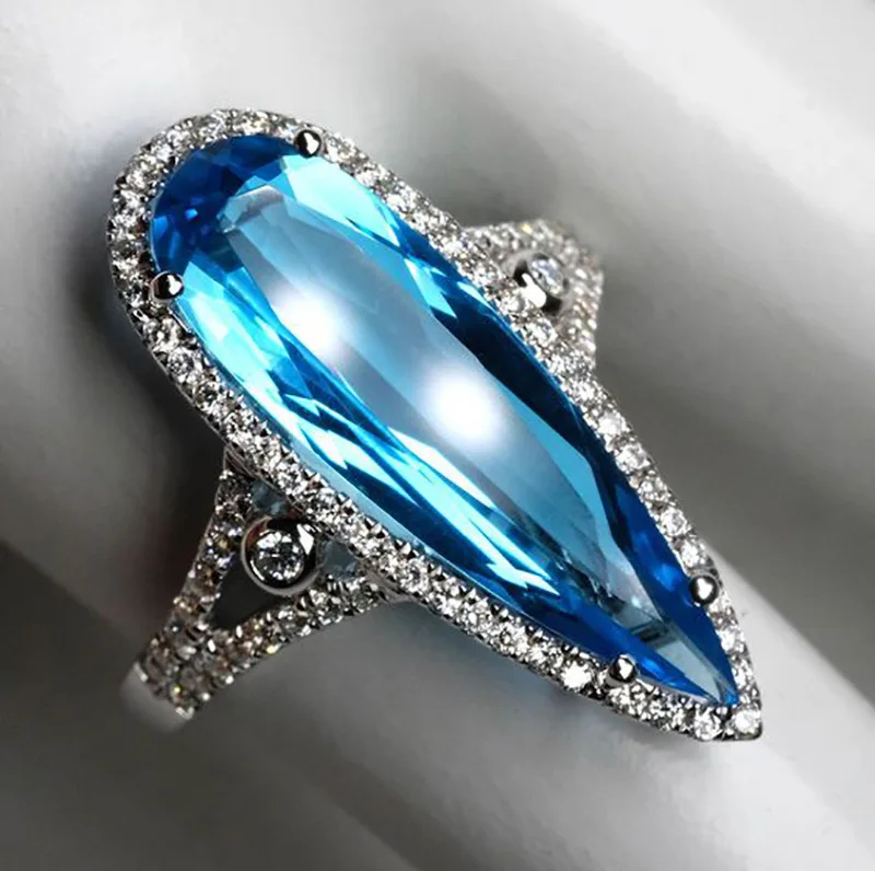 European and American Ultra Long Exaggerated Futuristic High Luxury Ring with Transparency, Ocean Feng Shui Drip Accessories