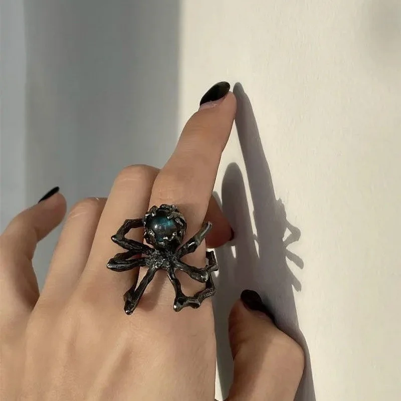 Gothic Fashion Rings For Women Girls Crystal Black Spider Open Ring Hip Hop Punk Irregular Animal Finger Jewelry Halloween Gift