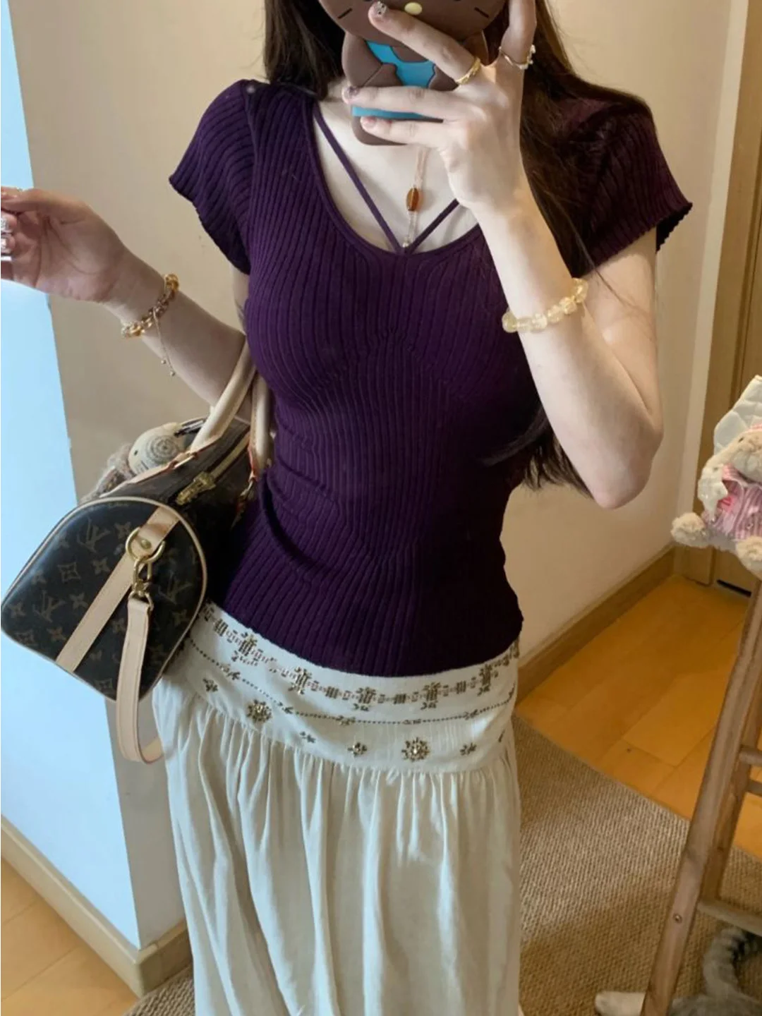 

Unique Beautiful Purple Knitted Short Sleeve T-Shirt Women's Slim Fit Summer Fashionable Top V-Neck Casual Polyester Fiber