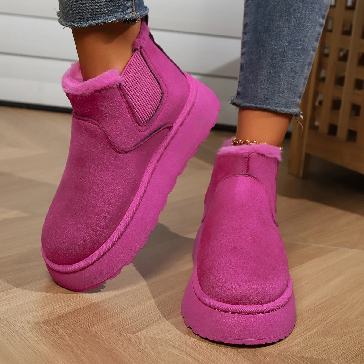 Winter Women Snow Boots Plush Warm Non Slip Waterproof Ladies Flats Sneakers Casual Slip on Female Ankle Boots Botas Mujer