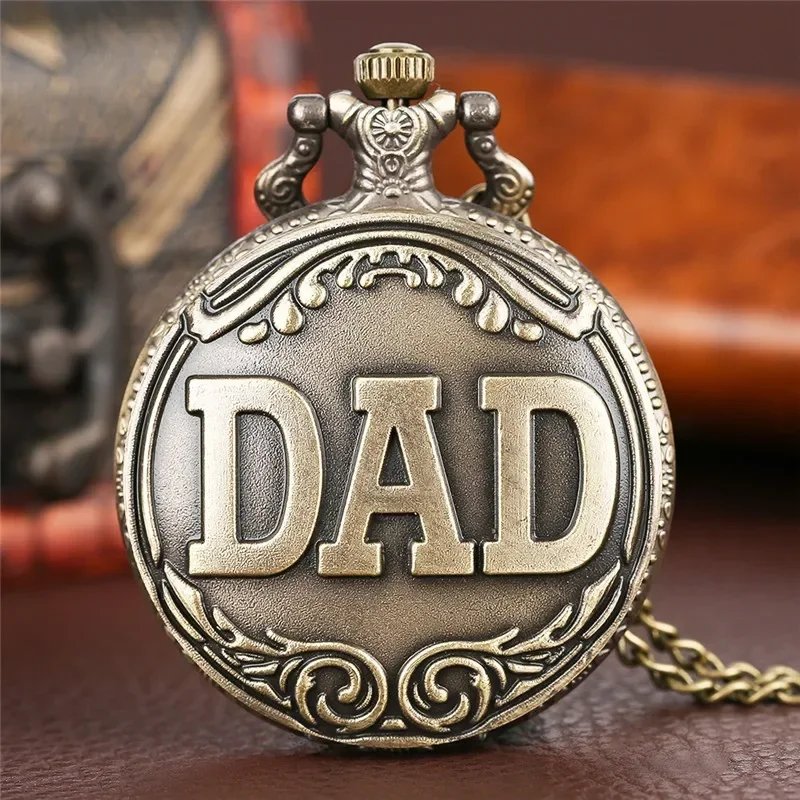 

Vintage Style Dad Words Cover Full Hunter Quartz Analog Pocket Watch for Men Necklace Chain Timepiece Present for Father