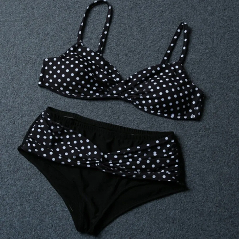 Neues Modisches Polka-Dot Halter-Bikini-Set mit Tiefem V-Ausschnitt und Niedriger Taille, Sommer-Strandmode in Übergröße, Patchwork-Damen-Bademode, Lässig – Detail 9
