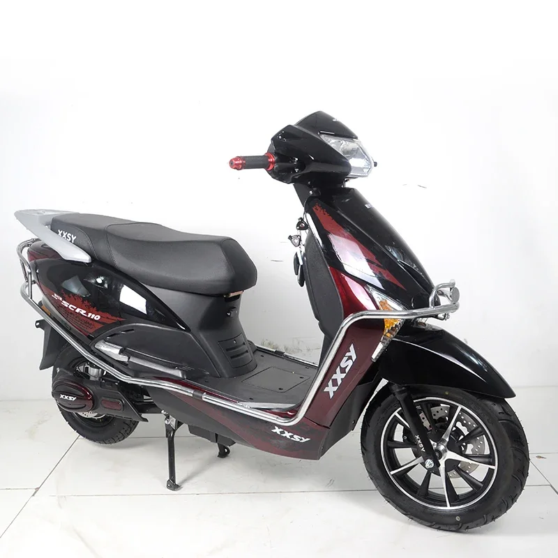 

European 125-displacement scooter motorcycle fuel car moped adult 2 people whole vehicle for sales