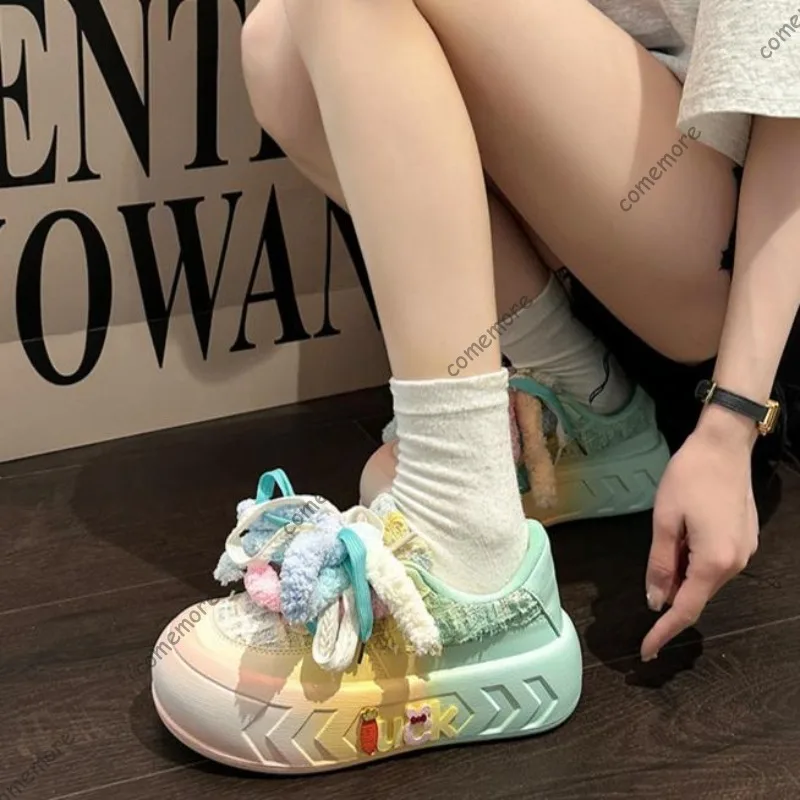 Kawaii Gradient Platform Sneakers for Women Letter Patch Fluffy Laces Low Top Shoes Thick Sole Sweet Casual Кроссовки Fashion