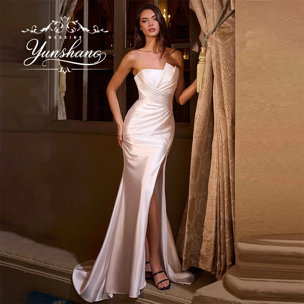 Yunshang Maßgeschneidertes Meerjungfrau-Hochzeitskleid mit Fleckenrüschen, Hofschleppe 2025, trägerlos, rückenfrei, ärmellos, hoch geschlitzt, bodenlang