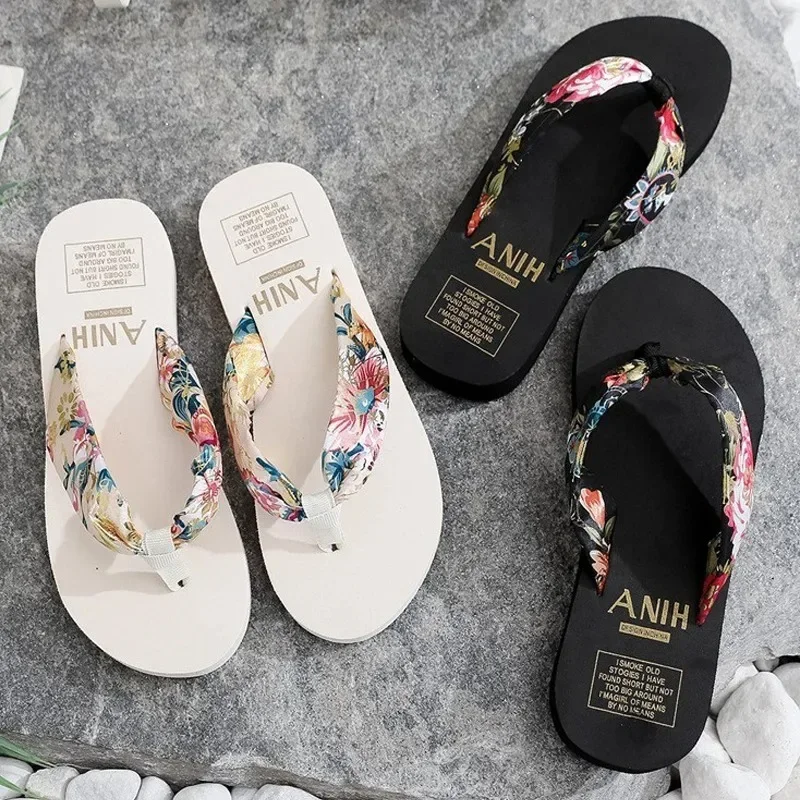 Women Summer Footwear Flats Sandals Lady Casual Beach Shoes Lovely Sandals Grass Flip Flops Fashion Leisure Mujer Sandalias 2024