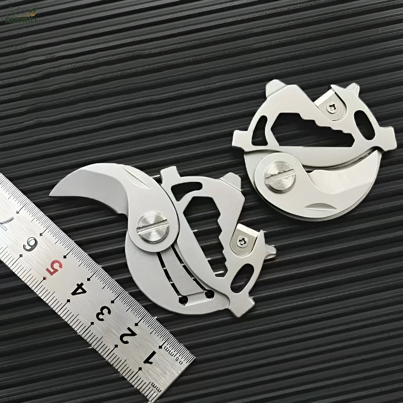 

1PCS Coin Round Steel Folding Blade Folding Knife Sharpener Pocket Folding Mini Gear Knife Survival, Outdoor Camping Accessories