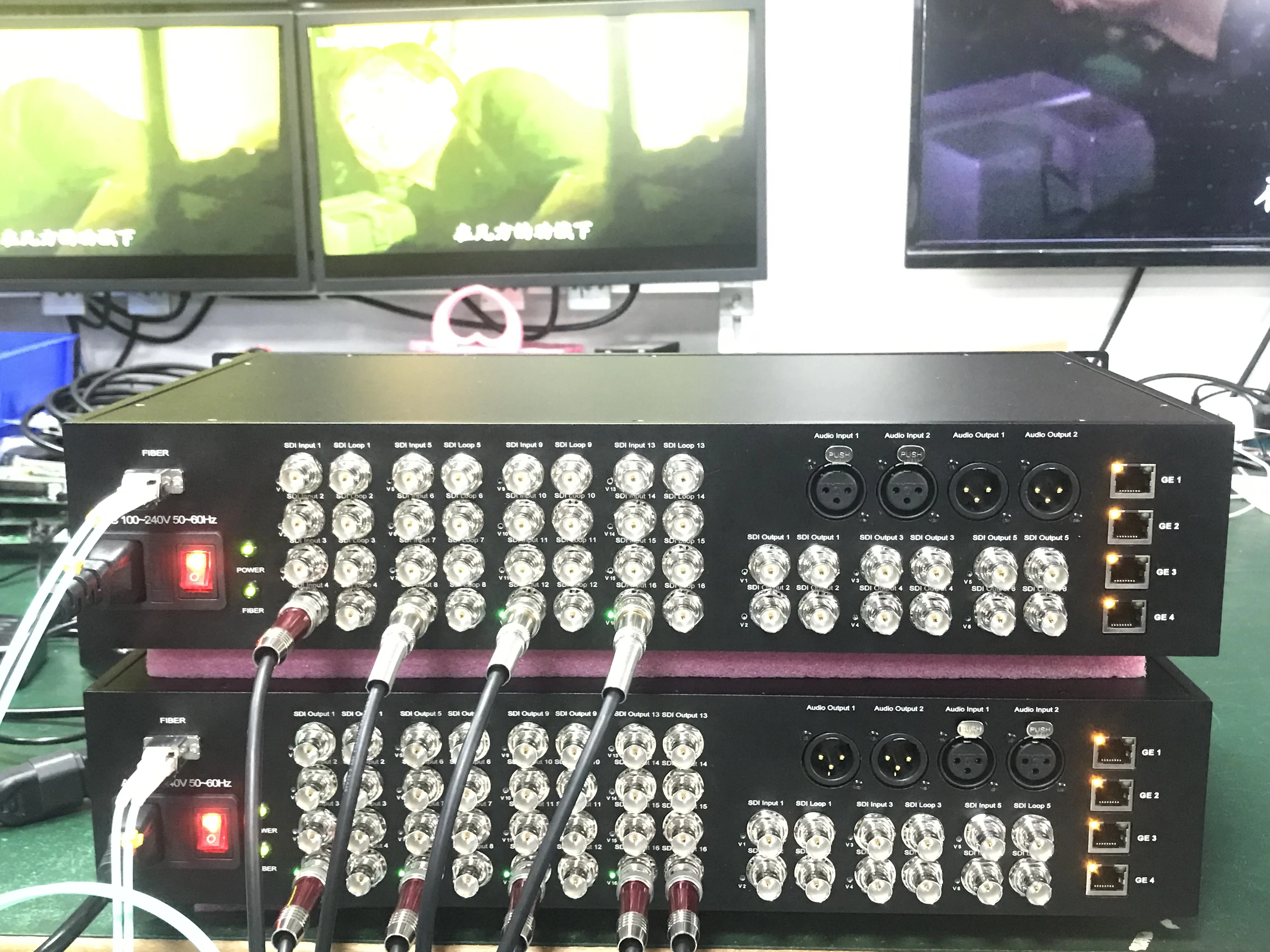 digital tv broadcasting equipment 22 channels video converter 12GSDI/xlr/ethernet fiber optic converter