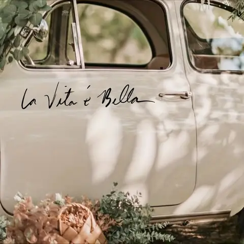 Creative La VItaly‘t Bella Car Decal Styling Engine Hood Motorcycle Decal Decor Mural Vinyl Covers Autosticker Car-Styling