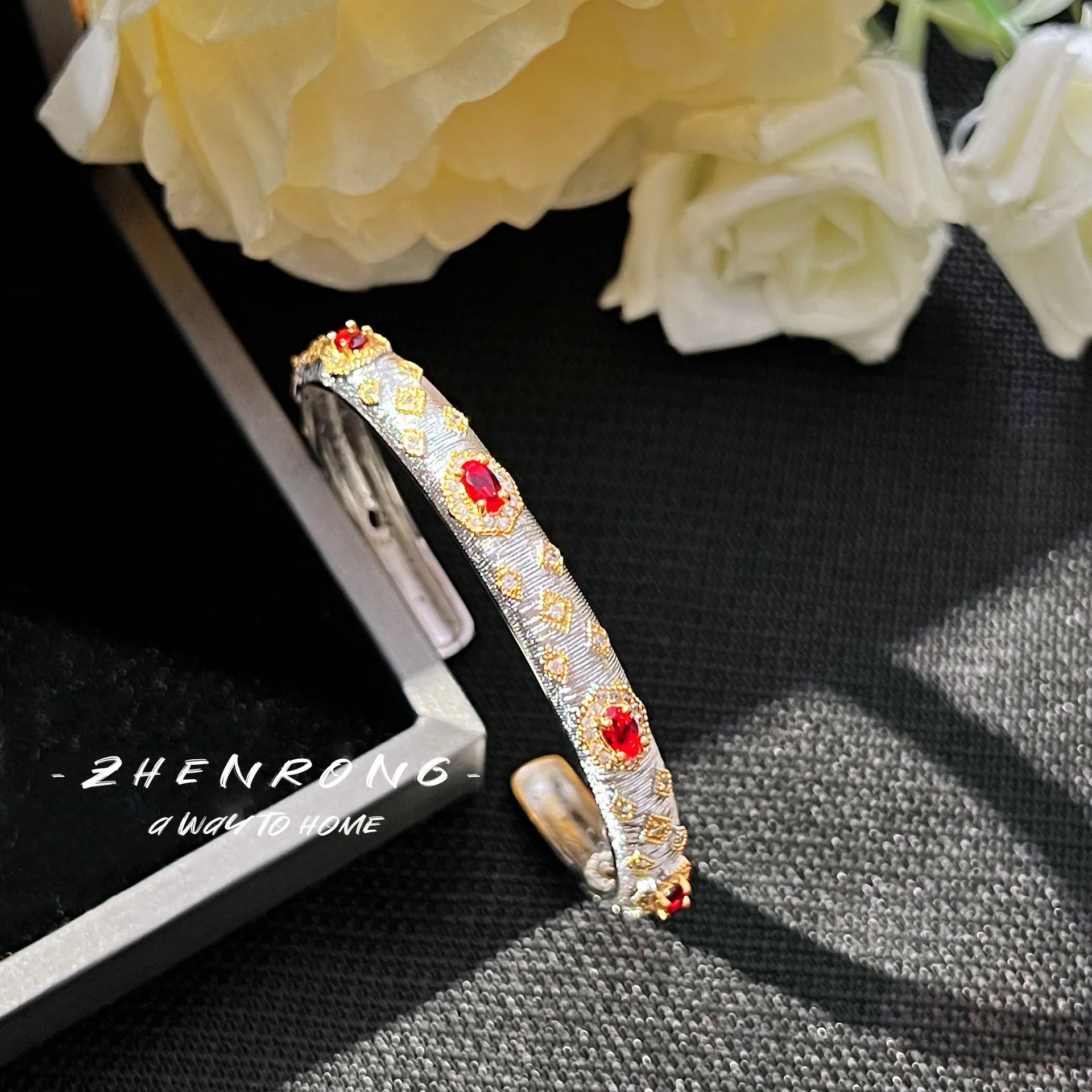 S925 Sterling Silver Brushed Retro Two Tone Gold Diamond Emerald Bracelet Women