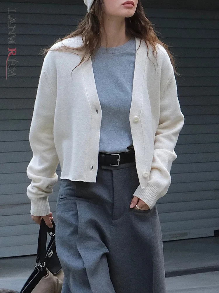 

[LANMREM] Minimalism Wool Cardigan Sweater For Women V Neck Single Breasted Fit Female Tops Fashion 2024 Autumn New 26C408