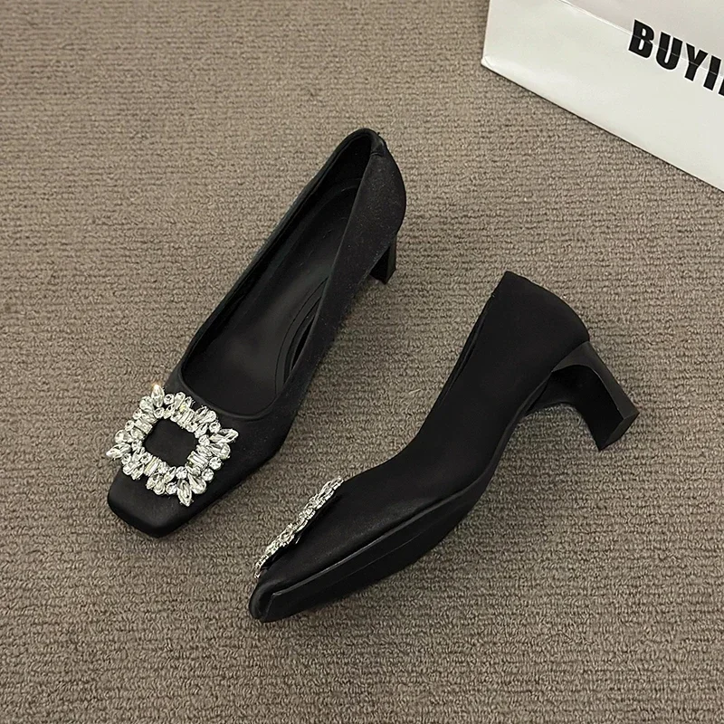 

Low Heel Diamond Sandals Women's New Summer Fashion Square Toe Heels for Women Sandalias De Mujer High Heels Women