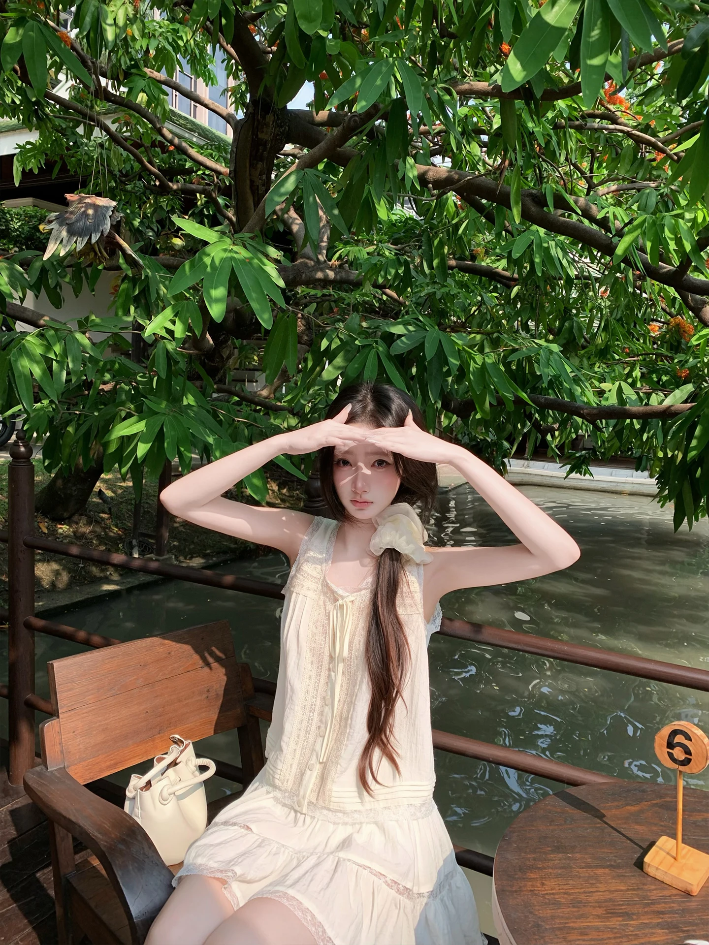 

Wang Spring Romance Initial Love Sle French Embroidery Lace Patchwork Set Top f Skirt Camere Open Cardigan Women's...