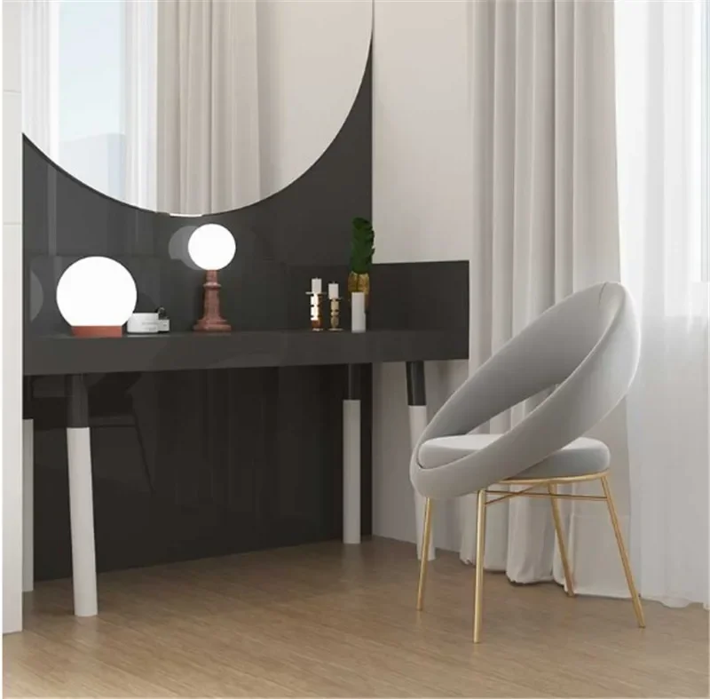 Nordische moderne minimalist ische Mädchen Prinzessin Schlafzimmer Make-up Stuhl, Schmink tisch Hocker zurück ins Maniküre Stuhl