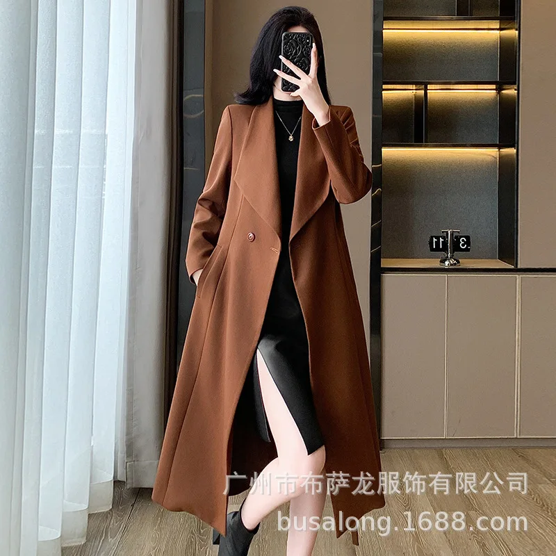 2025New autumn and winter women's trench coat, European style, popular high-end fashion, elegant mid-length coat, formal wear