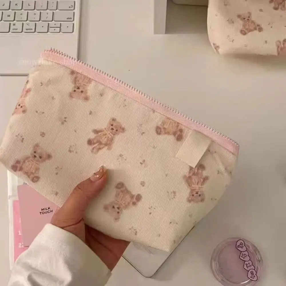 Borsa per il trucco dell\'orso del fumetto Kawaii Borsa per il trucco portatile per gioielli di grande capacità, rossetto, pochette da viaggio