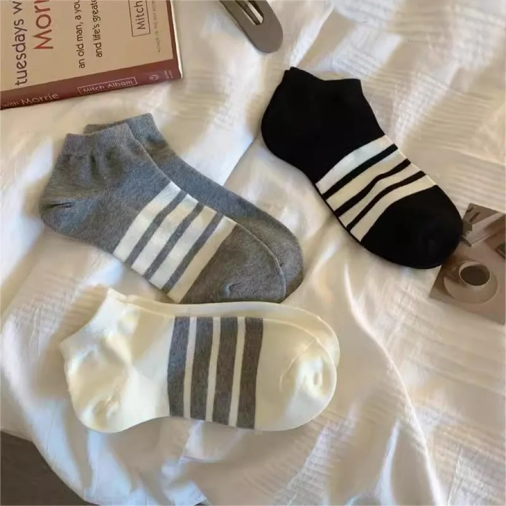 

1/4 Pairs Women's Ankle Polyester Socks Cute Little Bear Letter Four Seasons Breathable Striped Jacquard Socks