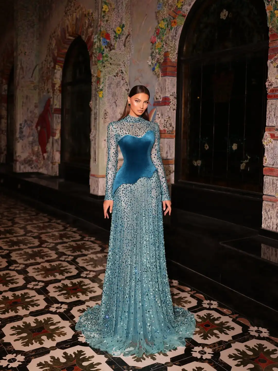 Luxury Blue Fashion Turtleneck Sequin Crystal Velvet Patchwork Mesh Draped Floor Length Slim Fitting Evening Prom Party Dress