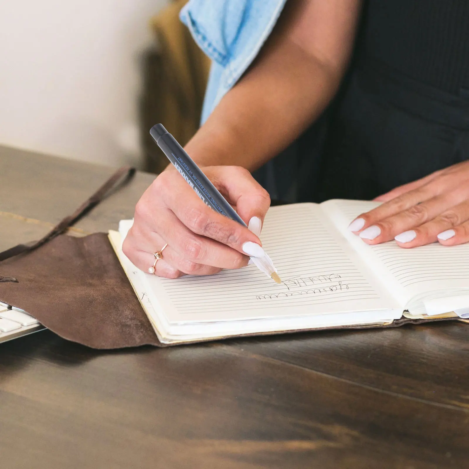 

36Pcs Aesthetic Glitter Pen Set Colorful Markers for Writing Drawing Painting Office School Supplies Glitter Pens