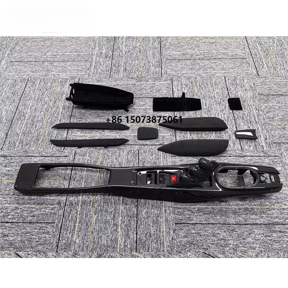 Dry carbon fiber automotive trim, trim, dashboard trim, center console trim for 488 GTB /Spider upgrade to 488 Pista