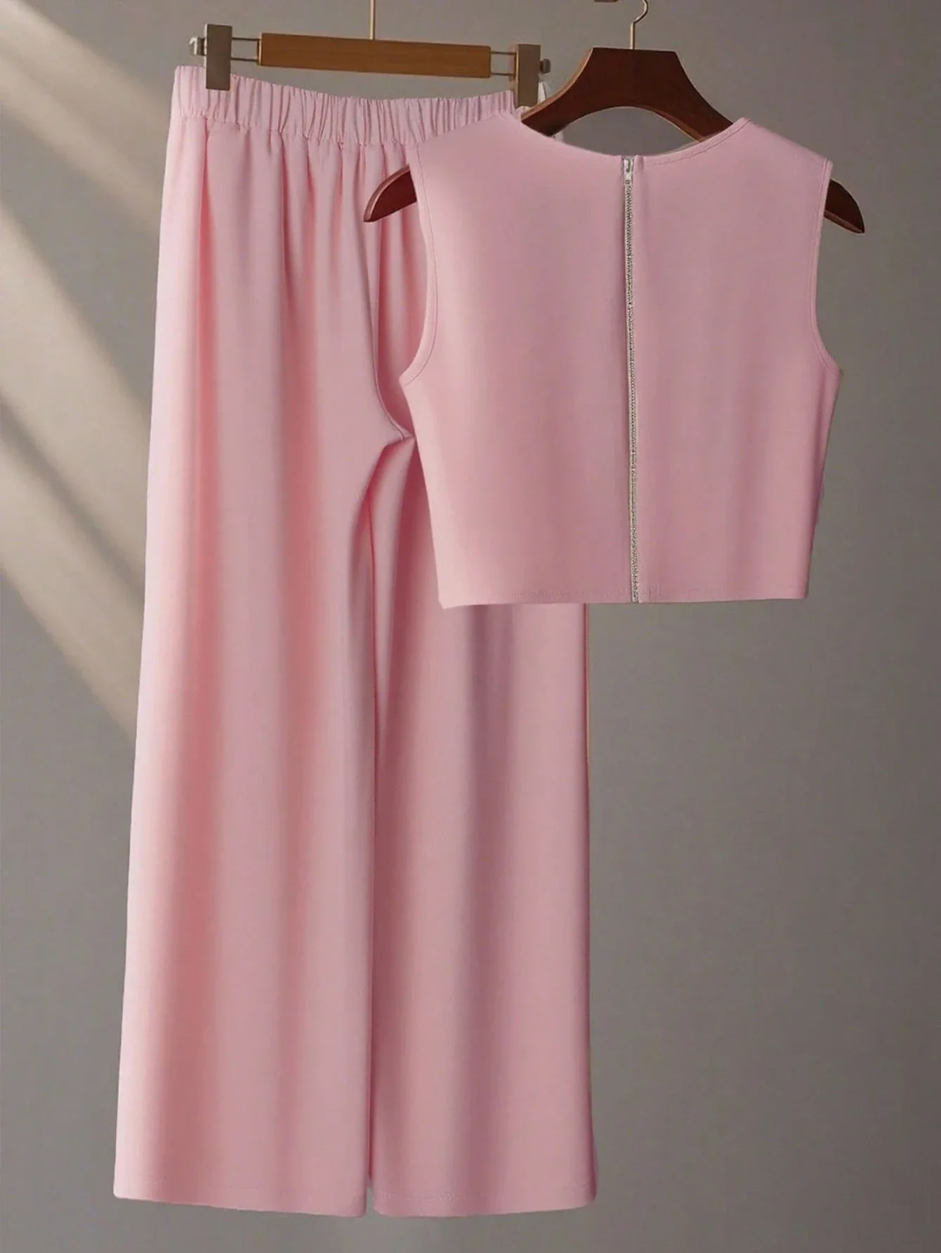 

Pink Sleeveless Beaded Crop Top And Wide Leg Pants Two Piece Set Summer Casual