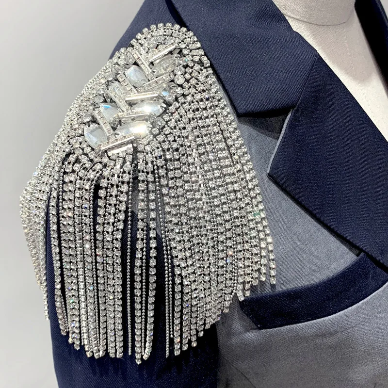 2Pcs Luxury Crystal Fringe Shoulder Epaulettes, Tassel Chain Brooch Set, Metallic Suit Jacket Decor for Groom Bridesmaid Party
