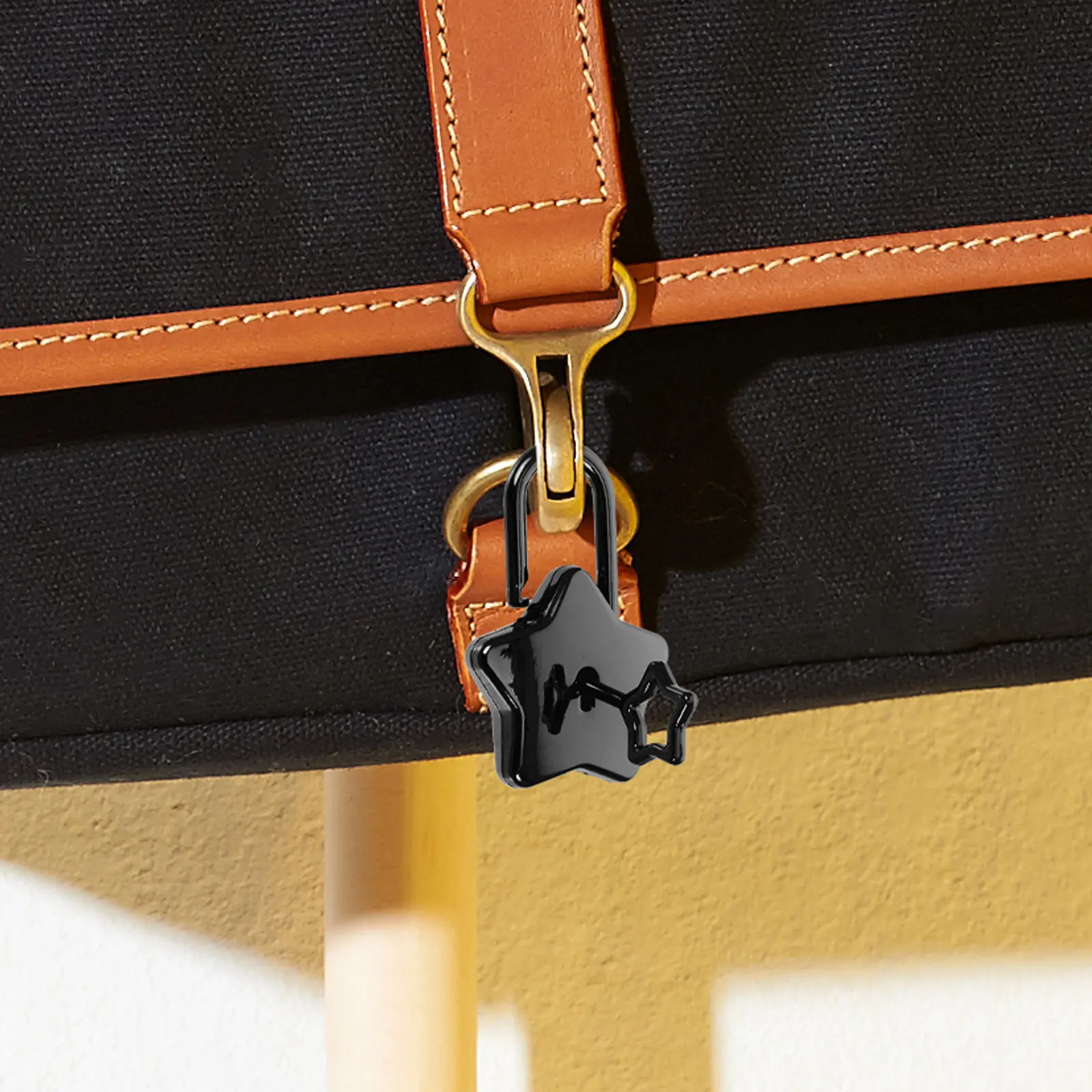 Small Star Shaped Mini Padlock Zinc Alloy Notebook Lock for Luggage Suitcase Diary Jewelry Box Keyed Lock Gym Locker Classroom
