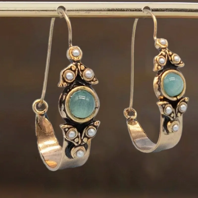 Ethnic Vintage Silver Color Inlaid Green Stone Earrings Trendy Metal Carving Pattern Dangle Earrings for Women Jewelry