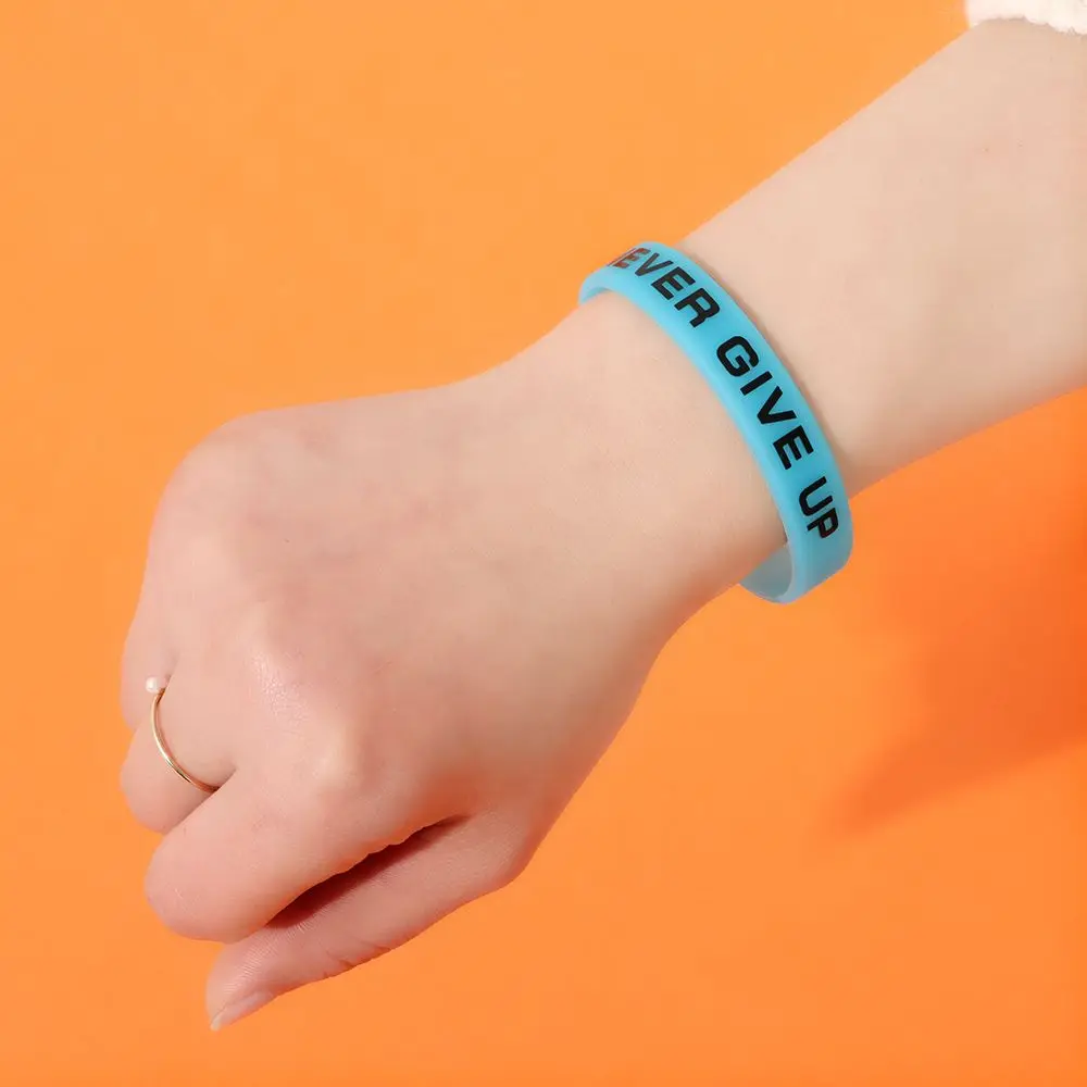Fashion Friendship Silicone Wristband Luminous Rubber Bracelet Men Women Sport Cuff Bangle Never Give Up