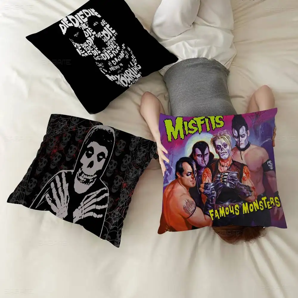 Die Die My Darling Misfits Pillow Cover for Bedroom Room and Living Room Sofa Decorative Cushion Cover