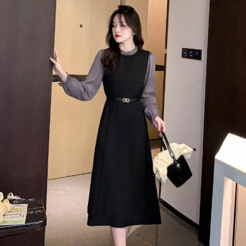 Hepburn Style Spring and Autumn 2024 Women's New Patchwork O-Neck Solid Versatile Temperament Mid Length Long Sleeved Dress