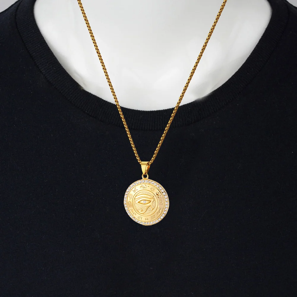 مصر القديمة عين حورس قلادة الذهب الذكور اللون الفولاذ المقاوم للصدأ الزركون قلادة مستديرة للرجال المجوهرات المصرية هدية 2025