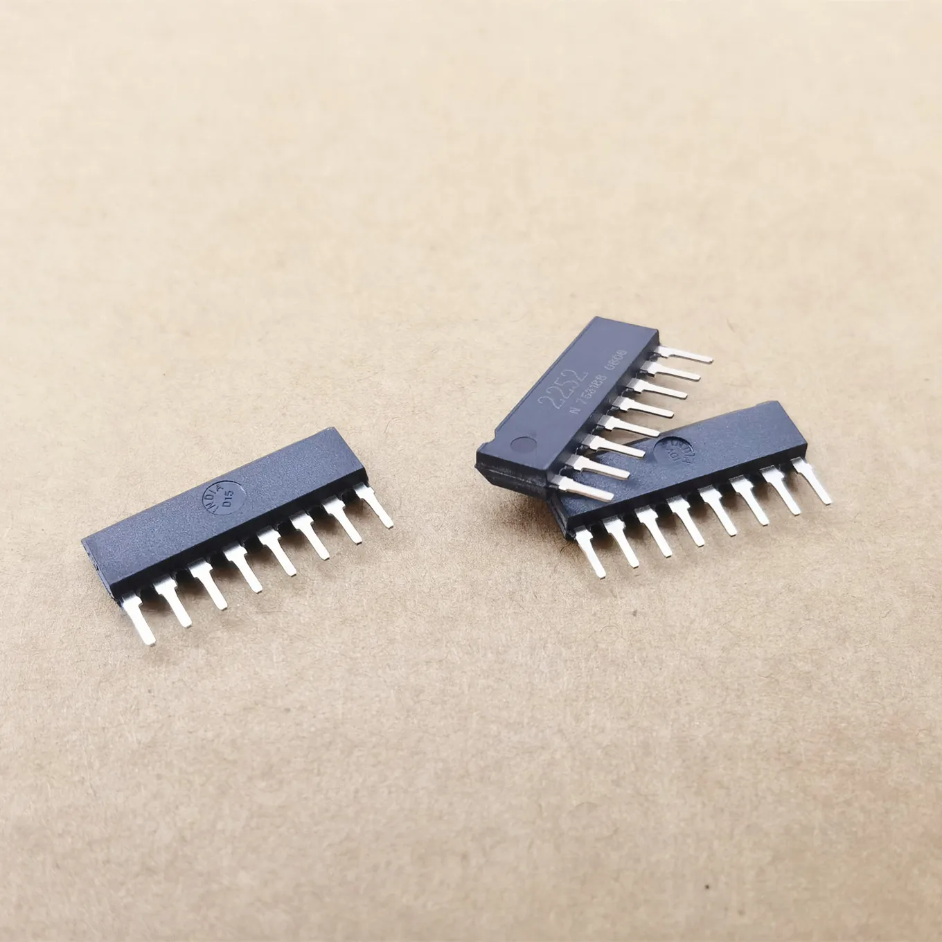 

Original New 100% THAT2252 THAT2252L08-U Buffer Voltage Controlled Operational Audio Power Supply Accessories